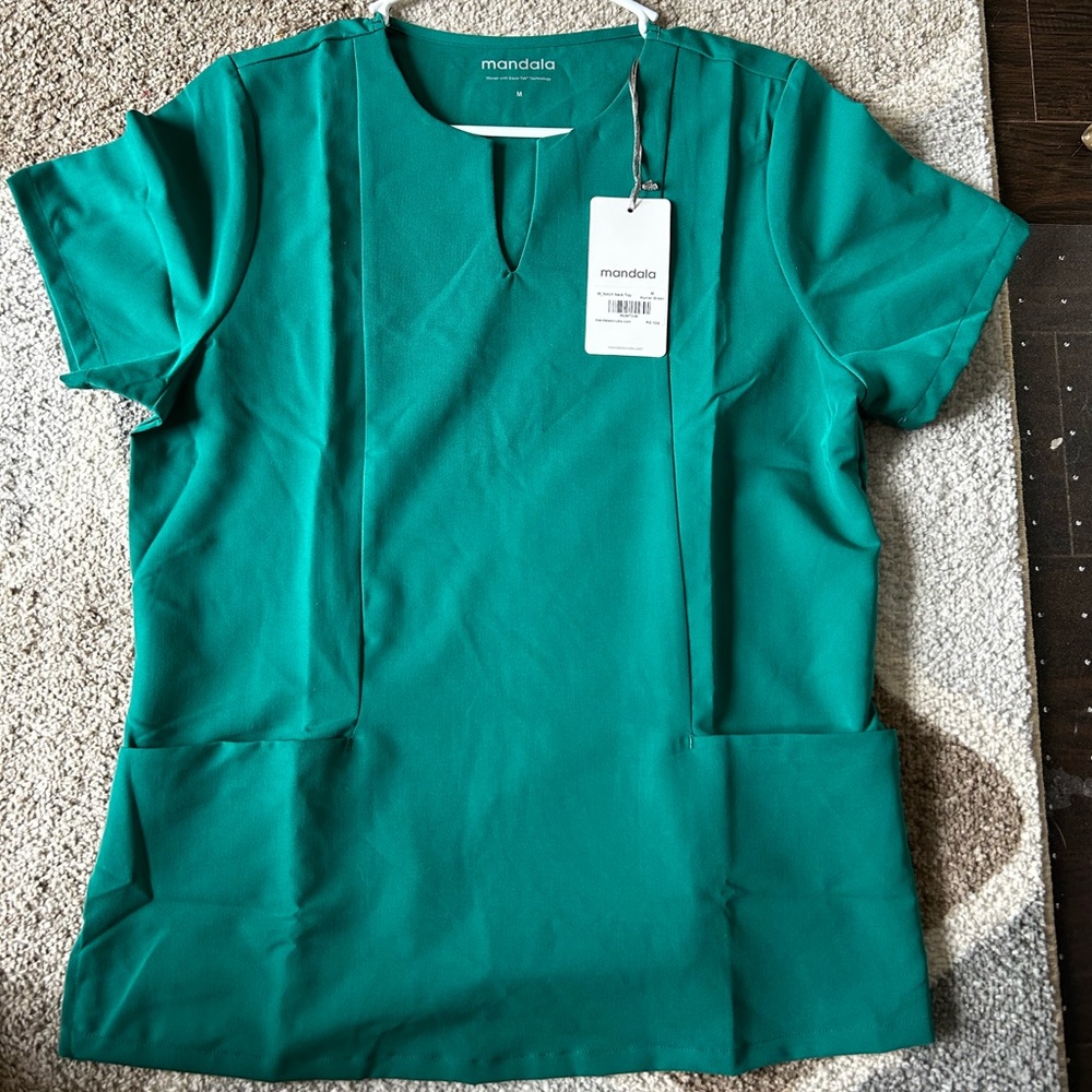 Mandala Women’s 5 pocket knotch-neck scrub top in Hunter Green